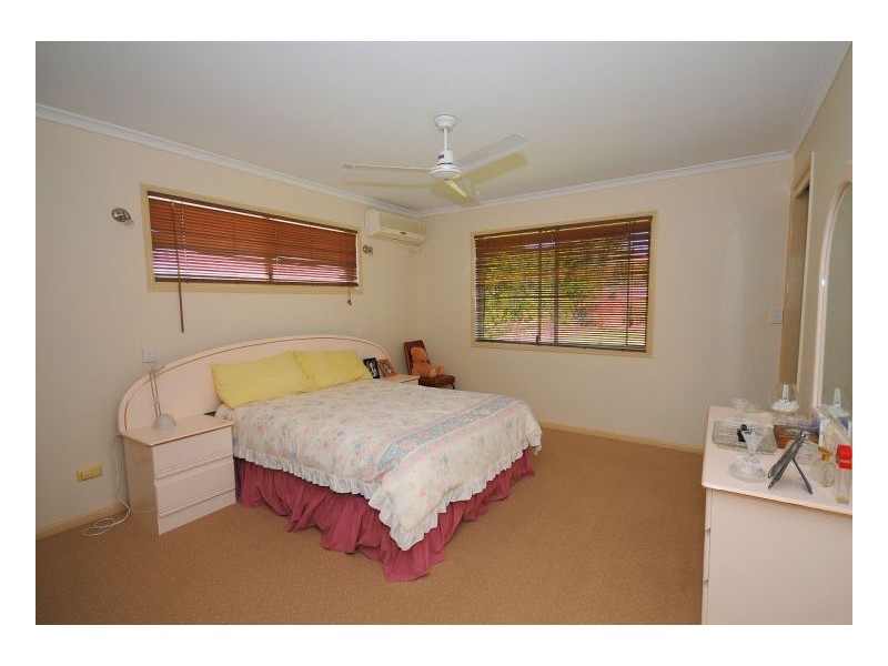 21 Cassia Avenue, Scarness QLD 4655