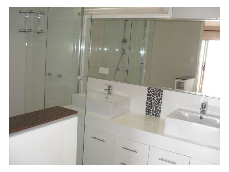 20 Queensbury Grove, Urraween QLD 4655