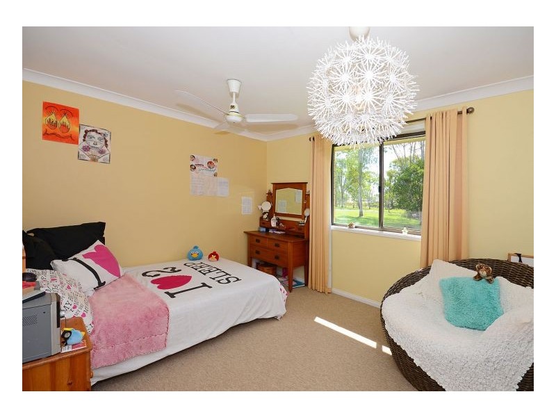 2 Sewell Court, Booral QLD 4655