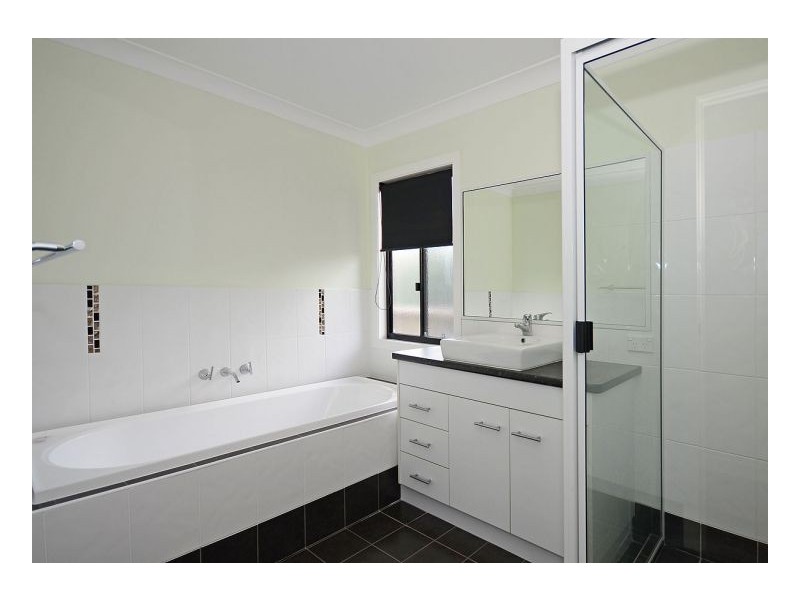 4 Maheno Way, Pialba QLD 4655