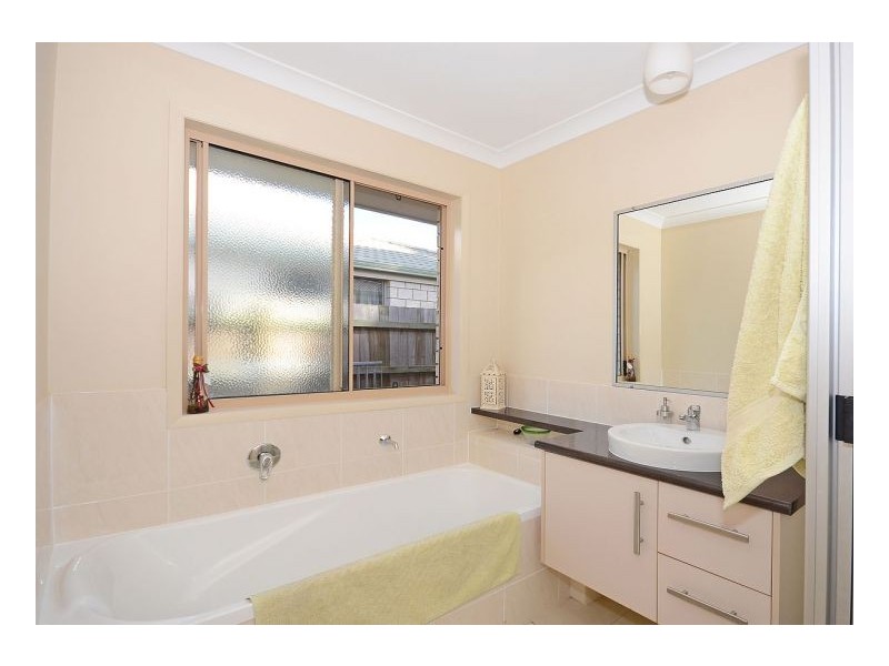 112 Exeter Street, Torquay QLD 4655