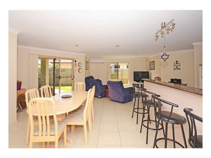 112 Exeter Street, Torquay QLD 4655