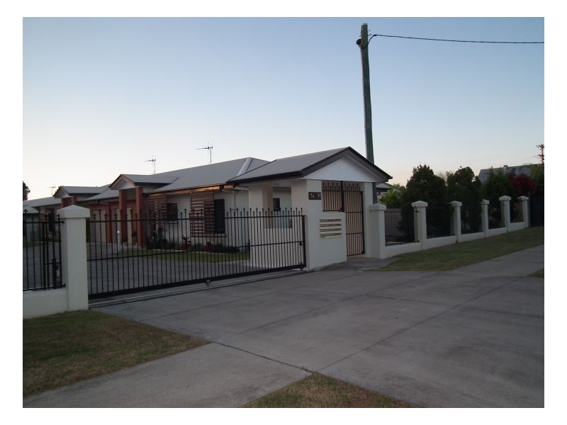 36 Regent Street, Granville QLD 4650