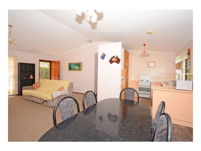 77 Winchelsea Street, Pialba QLD 4655