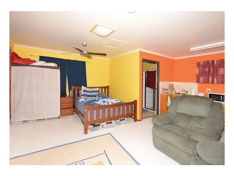 23 Cooloola Crescent, Urangan QLD 4655