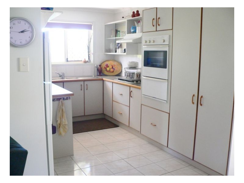 18 Andersen Avenue, Urraween QLD 4655