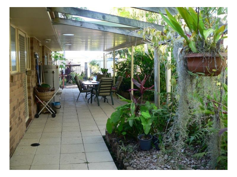 18 Andersen Avenue, Urraween QLD 4655