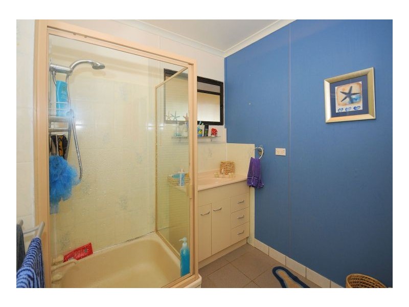 36 Corfield Street, Point Vernon QLD 4655