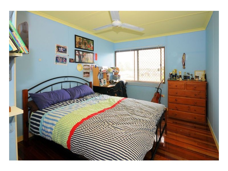 36 Corfield Street, Point Vernon QLD 4655
