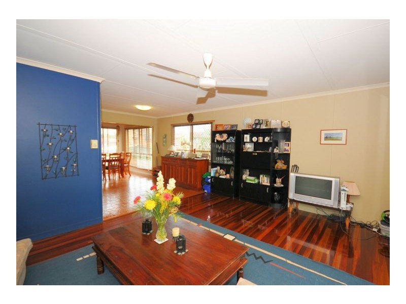 36 Corfield Street, Point Vernon QLD 4655