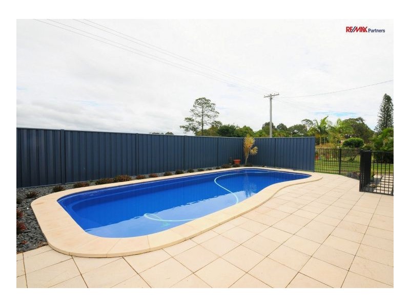 36 Corfield Street, Point Vernon QLD 4655