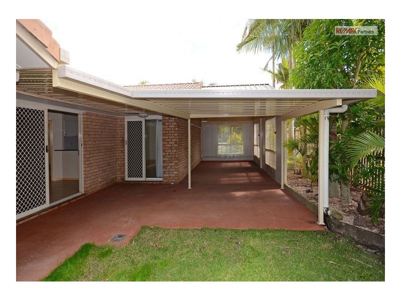 2 Dougan Street, Point Vernon QLD 4655