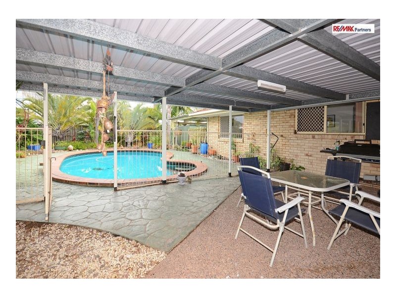 26 Bowerbird Avenue, Eli Waters QLD 4655