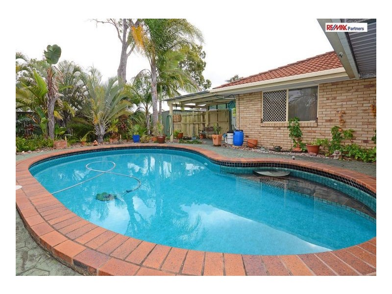 26 Bowerbird Avenue, Eli Waters QLD 4655