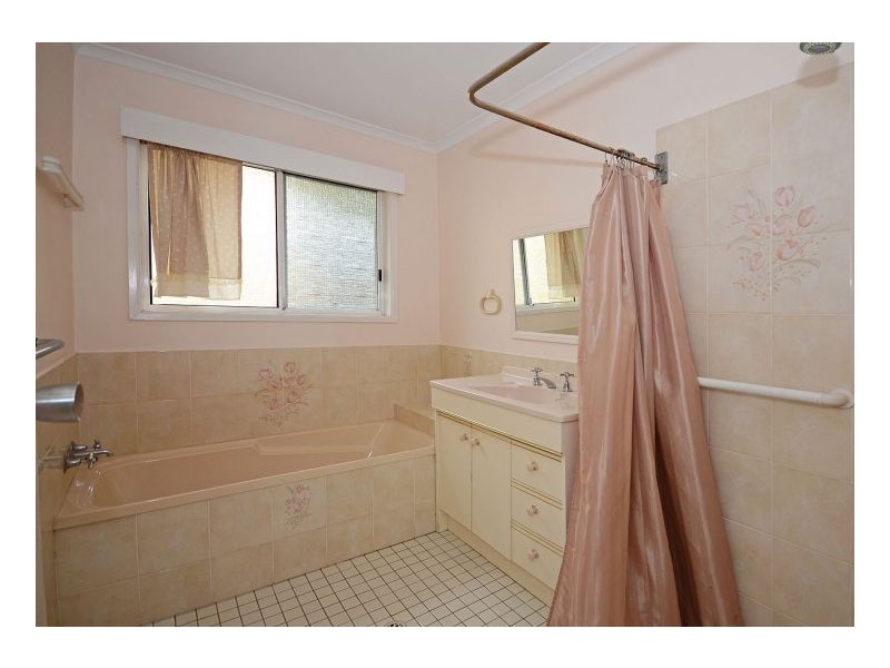 3 Morobe Street, Kawungan QLD 4655