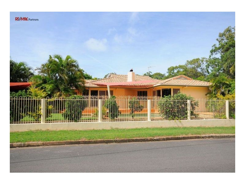 34 Esplanade, Point Vernon QLD 4655