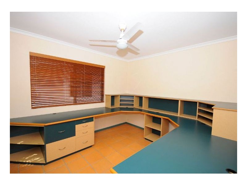 34 Esplanade, Point Vernon QLD 4655