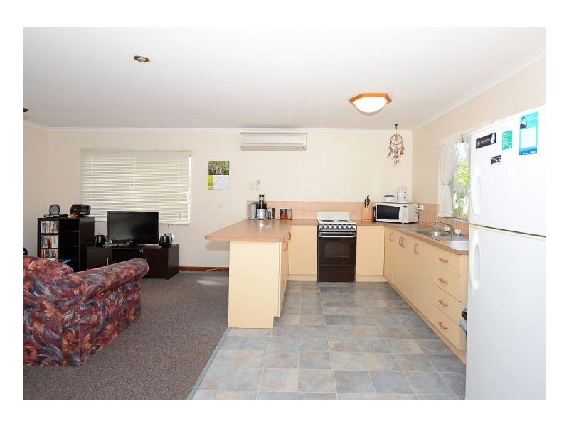 379 Boat Harbour Drive, Scarness QLD 4655