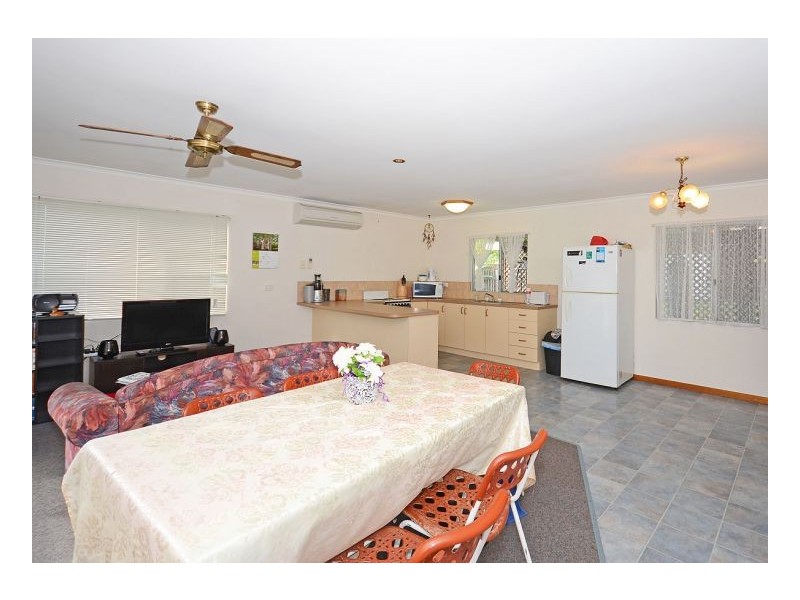 379 Boat Harbour Drive, Scarness QLD 4655