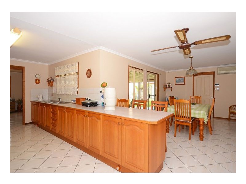 145 Pulgul Street, Urangan QLD 4655