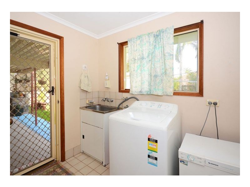 145 Pulgul Street, Urangan QLD 4655