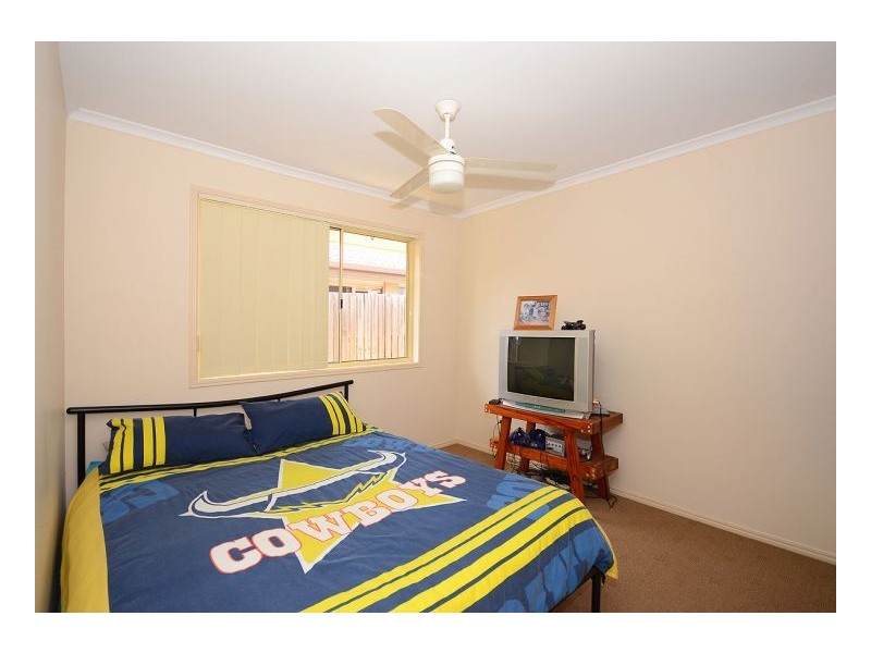 16 Lady Penrhyn Drive, Eli Waters QLD 4655