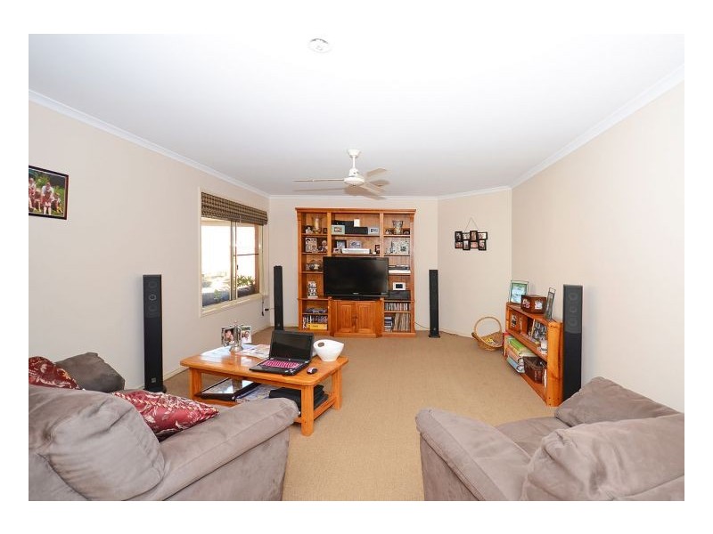 16 Lady Penrhyn Drive, Eli Waters QLD 4655