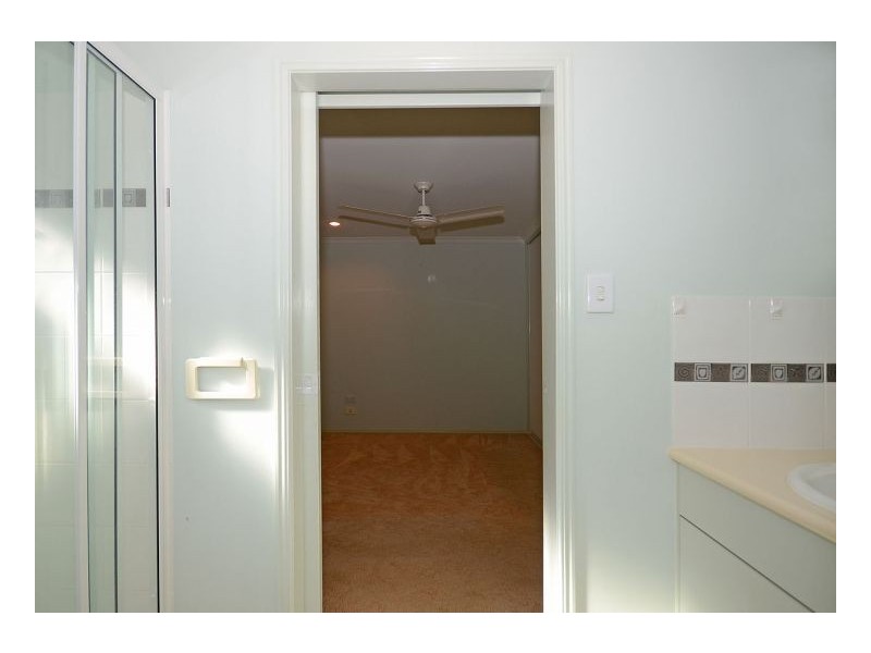 74/7 Bay Drive (Golden Shores), Pialba QLD 4655