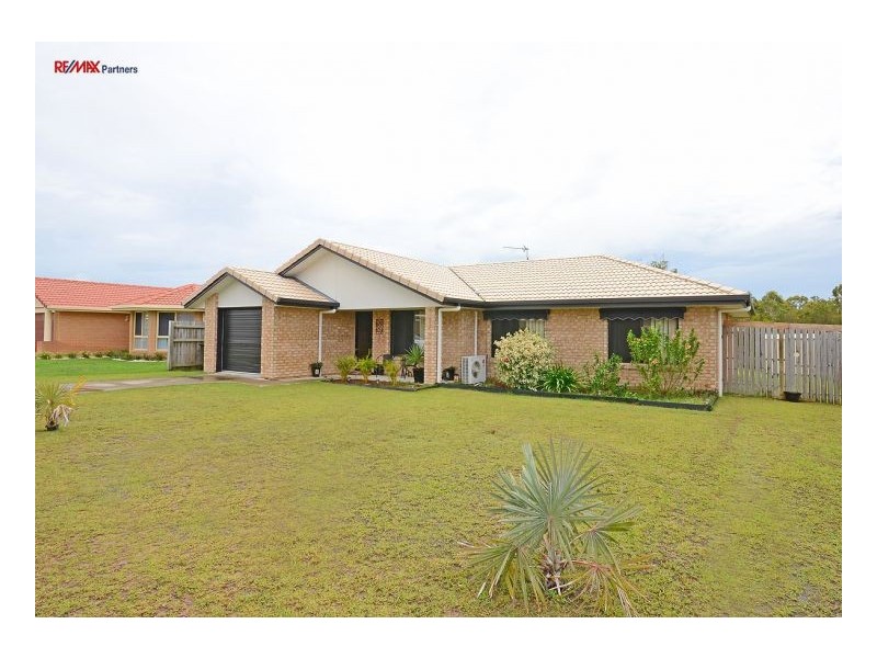 4 Moonstone Drive, Urangan QLD 4655