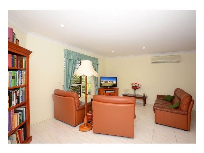 13 Cromdale Circuit, Kawungan QLD 4655