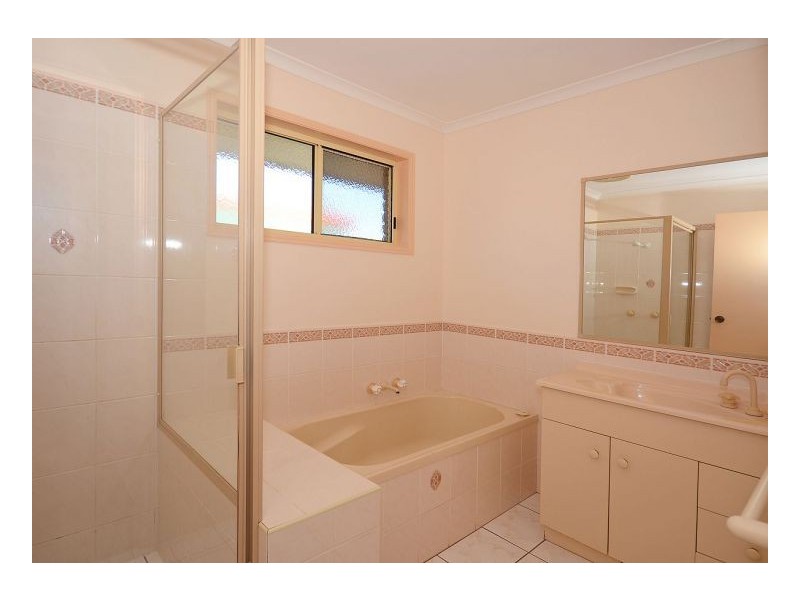 19 Brolga Court, Eli Waters QLD 4655