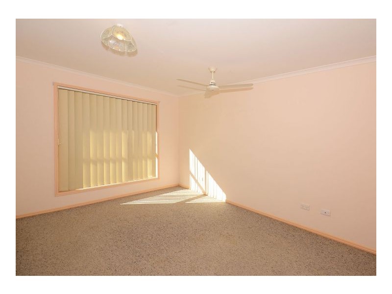 19 Brolga Court, Eli Waters QLD 4655