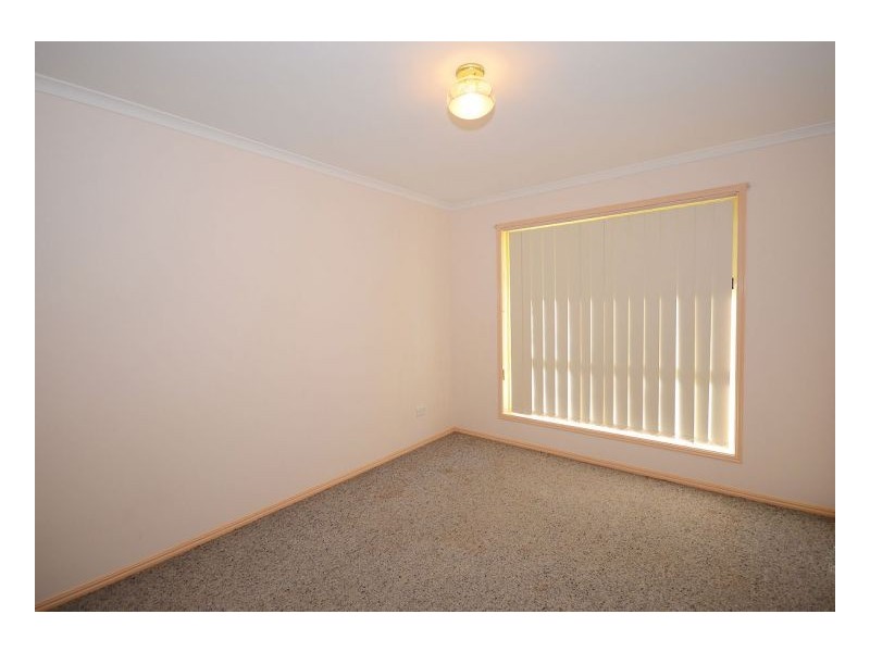 19 Brolga Court, Eli Waters QLD 4655