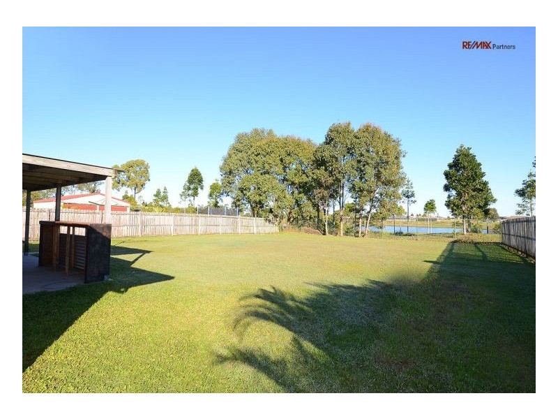 19 Brolga Court, Eli Waters QLD 4655