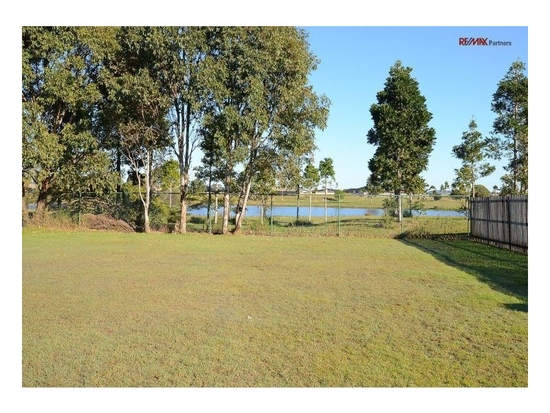 19 Brolga Court, Eli Waters QLD 4655