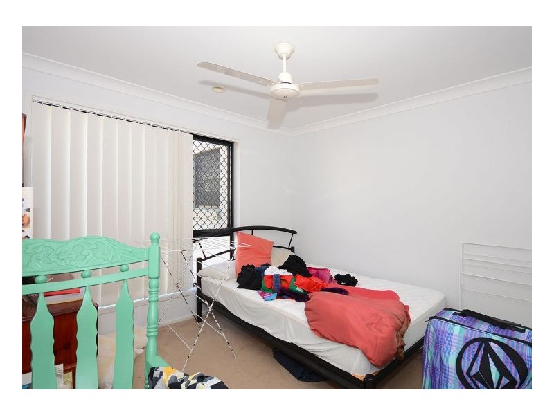 17 Earl St Vincent Circuit, Eli Waters QLD 4655