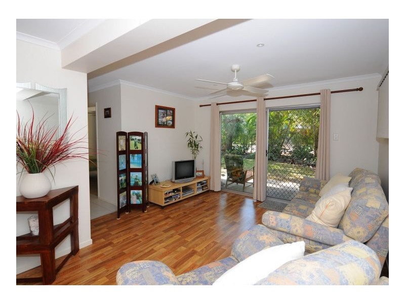47 Kingfisher Parade, Toogoom QLD 4655