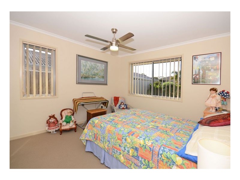 1/5 Pembridge Circuit, Urraween QLD 4655
