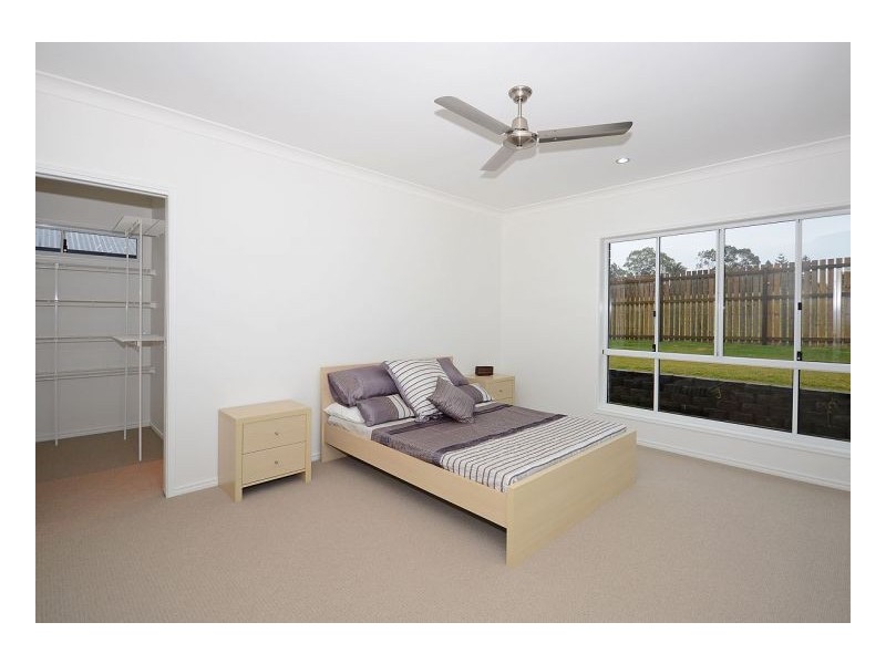 7 Morgan Circuit, Urraween QLD 4655