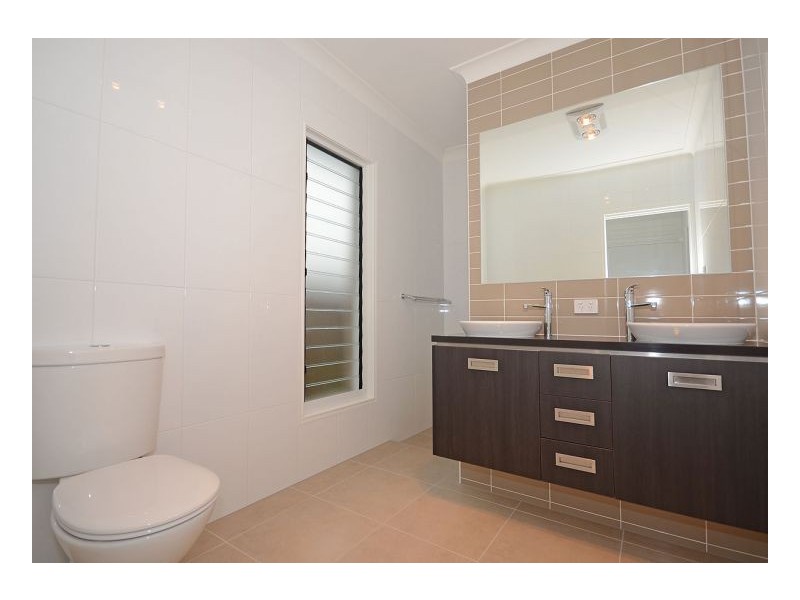 7 Morgan Circuit, Urraween QLD 4655