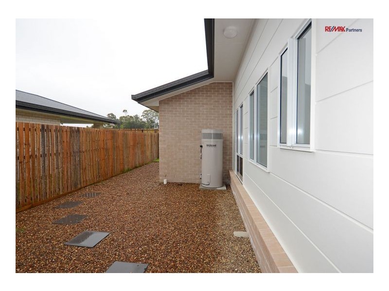 7 Morgan Circuit, Urraween QLD 4655