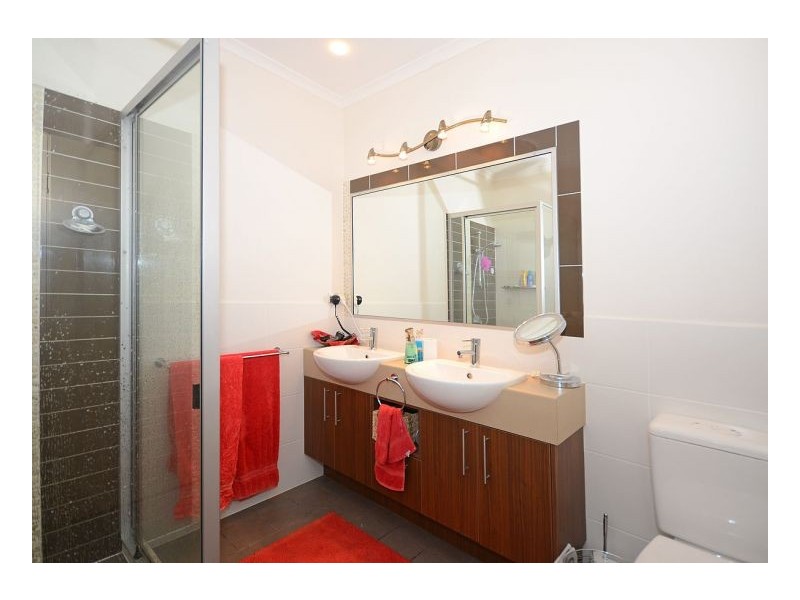 103/230 Pulgul Street, Urangan QLD 4655