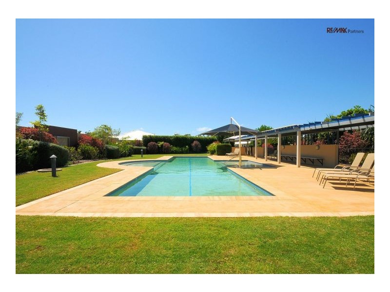 103/230 Pulgul Street, Urangan QLD 4655