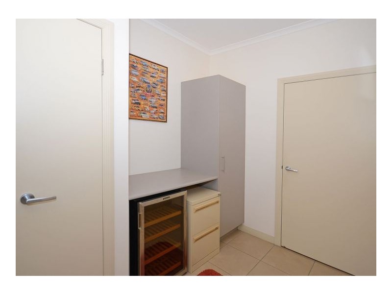 103/230 Pulgul Street, Urangan QLD 4655