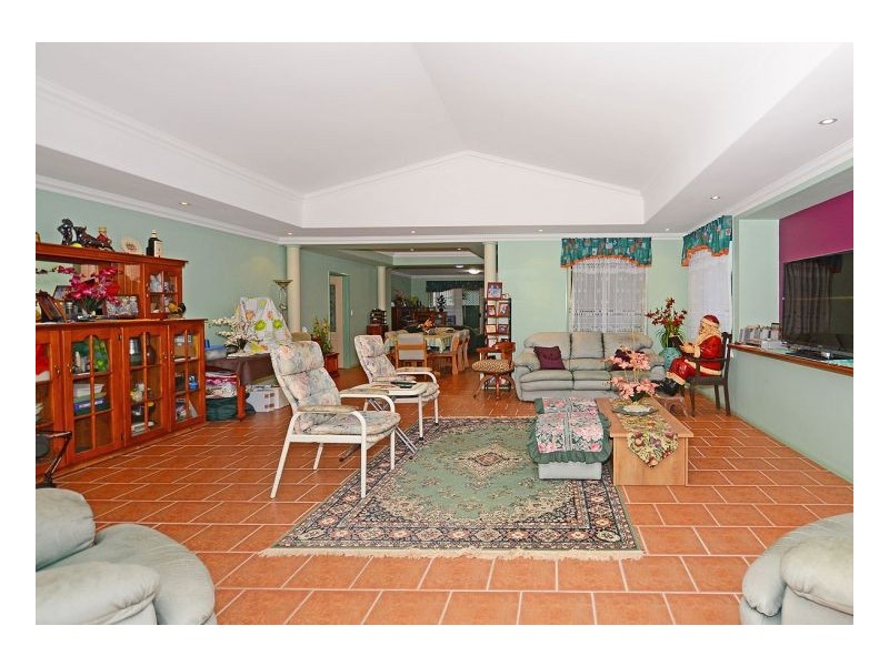 22 Lucas Drive, Burrum Heads QLD 4659