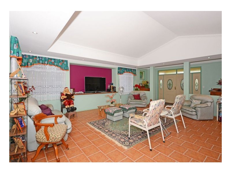 22 Lucas Drive, Burrum Heads QLD 4659