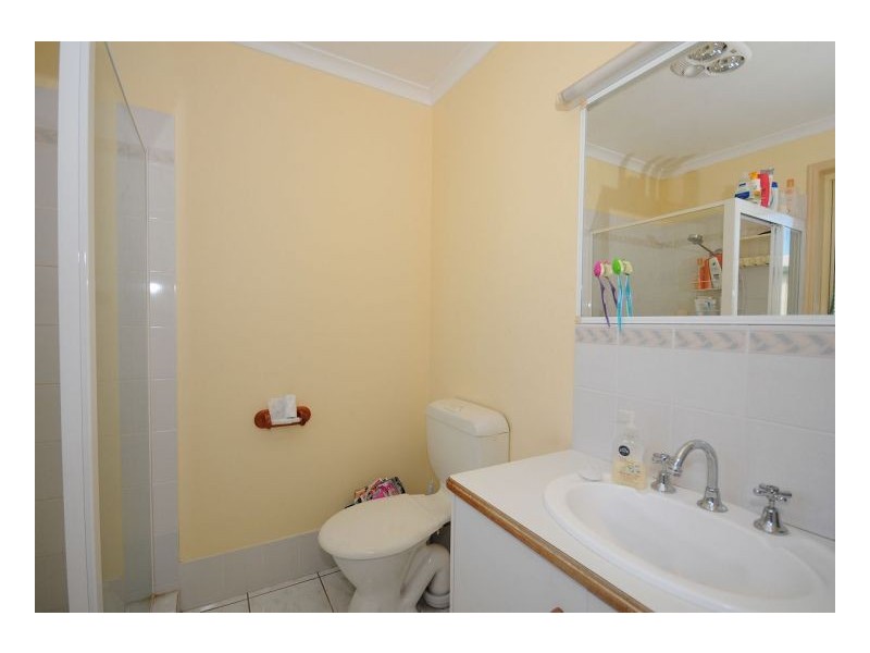 6 Amanda Court, Kawungan QLD 4655