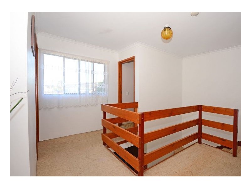 1/10 McKean Road, Scarness QLD 4655