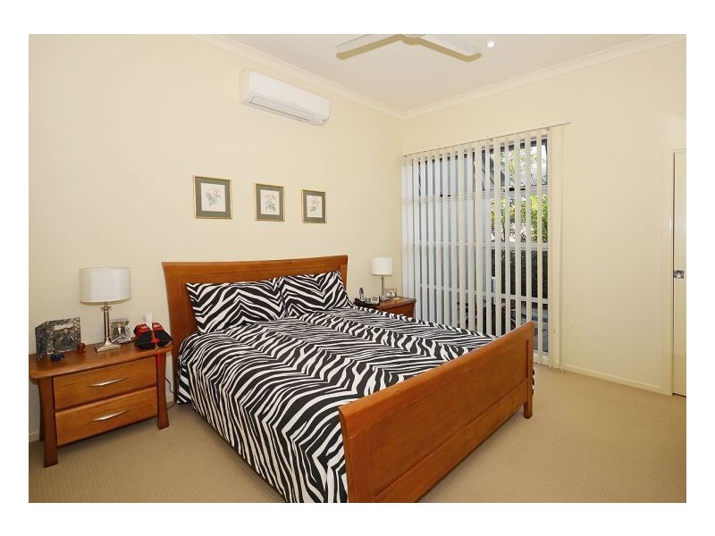 15 Cumberland Court, Point Vernon QLD 4655