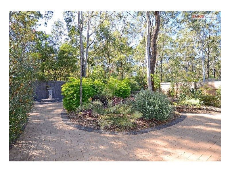 15 Cumberland Court, Point Vernon QLD 4655